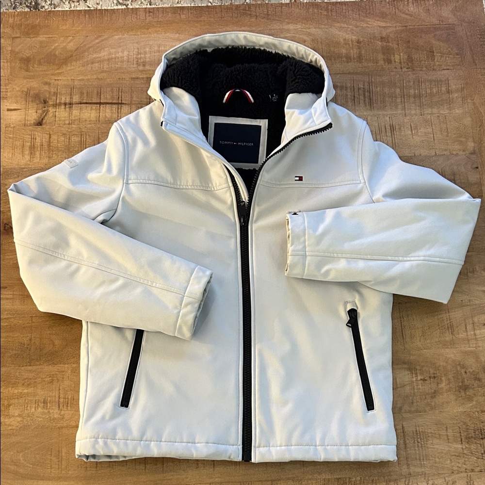 Tommy Hilfiger Men's Light Gray Performance Jacket